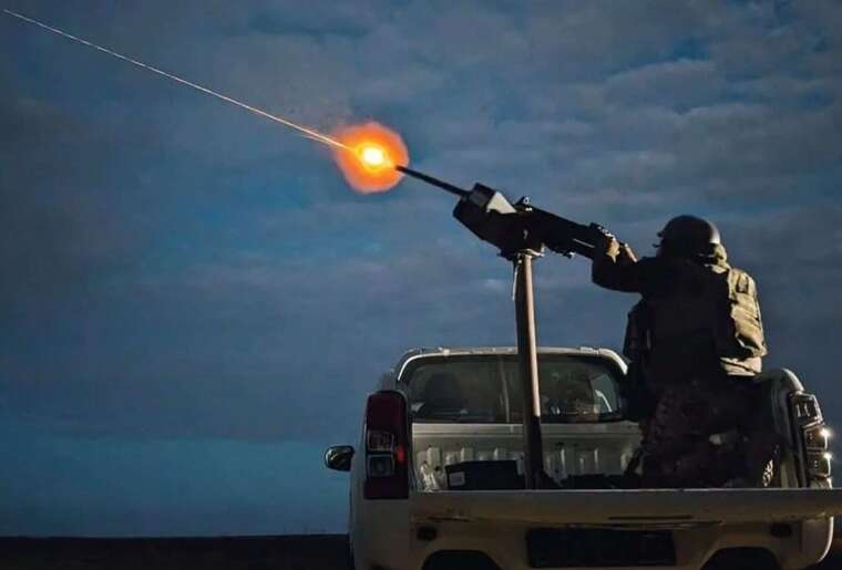 У Києві пролунав вибух: працює ППО