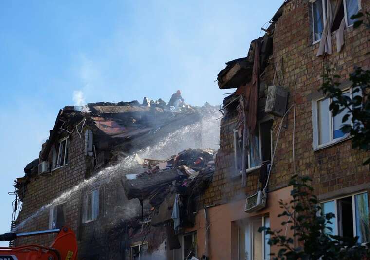 КМДА повідомляє про 16 загиблих в результаті нічного обстрілу Києва