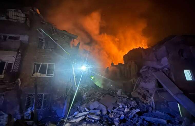 Massive attack on Kyiv: 23 people killed, including four children