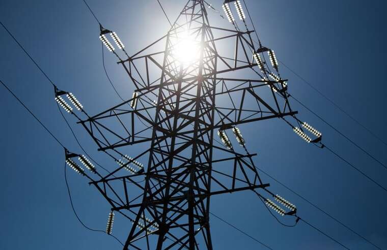 В Запорожье из-за российских ударов 25 тысяч абонентов остались без света