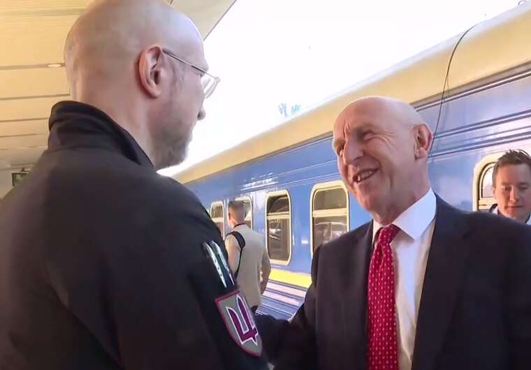 Міністр оборони Великої Британії Джон Гілі прибув до Києва