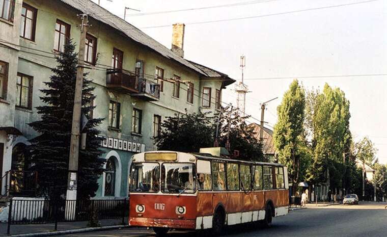 Дрон атакував бензовоз в окупованому Вуглегірську