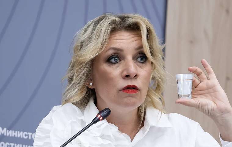 Захарова бридко прокоментувала вимогу Забарного до ПСЖ продати воротаря збірної РФ