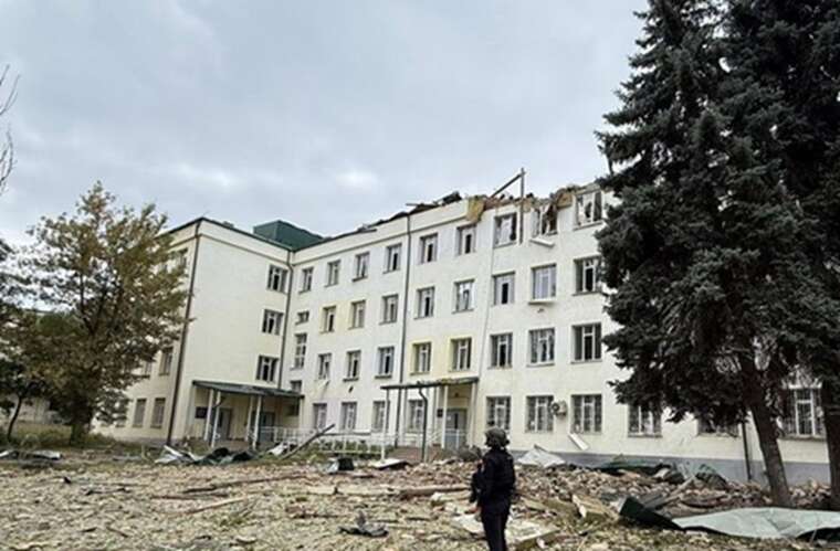 Донеччина під вогнем: за добу 2091 російський удар, є загиблі та поранені