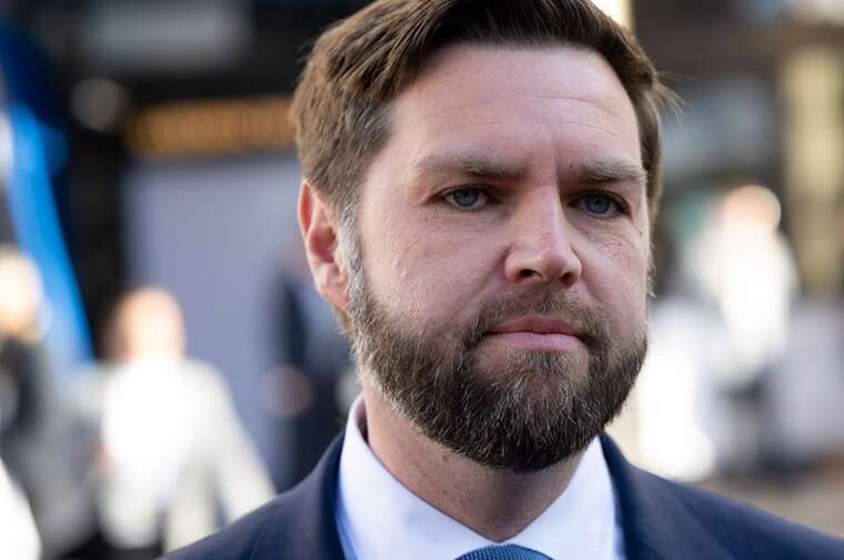 США готуються до масштабних ударів по наркокартелях у Венесуелі, - Венс