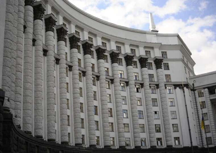 Мобілізація та бізнес: Кабмін уточнив бронювання для прифронтових підприємств та виробників безпілотних систем