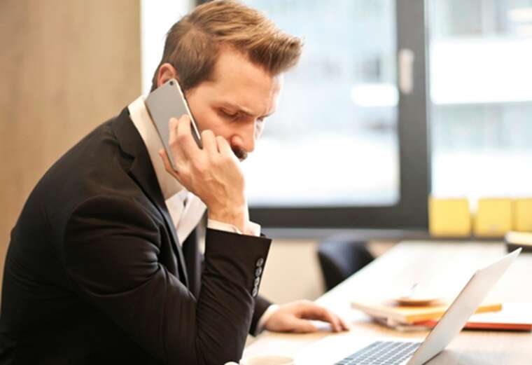 "Резюме зникають у порожнечі": як ШІ змінив пошук роботи в США