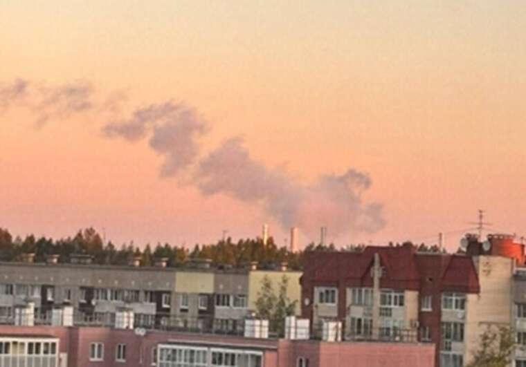 У Ленінградській області дрони вдарили по нафтоналивному порту: загорівся корабель