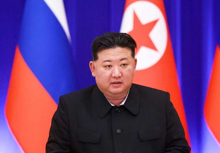 Кім Чен Ин анонсував нову програму розвитку ядерних і звичайних сил