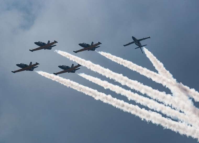 Авіашоу в Аргентині закінчилося трагедією: загинули двоє людей