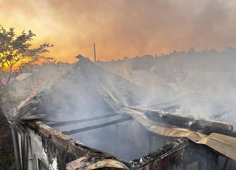 За добу окупанти 22 рази атакували Херсонщину, поціливши по житлових кварталах