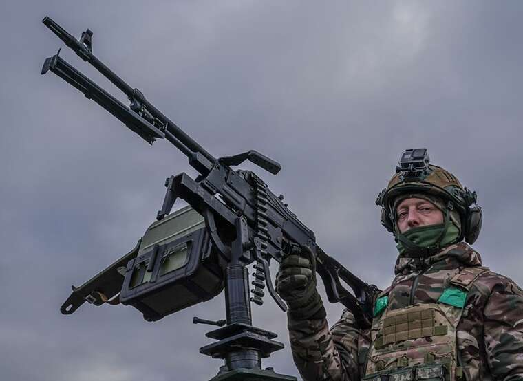 На Київщині сили ППО відбивають атаку ворожих дронів