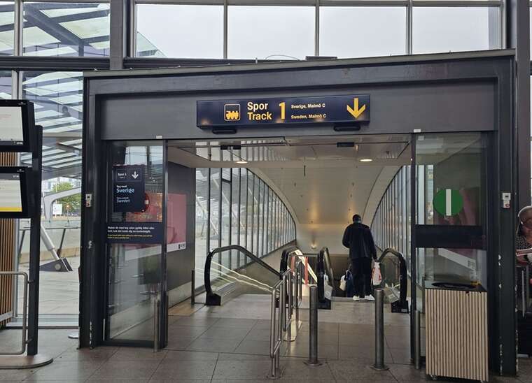 Дрони паралізували роботу столичного аеропорту Данії