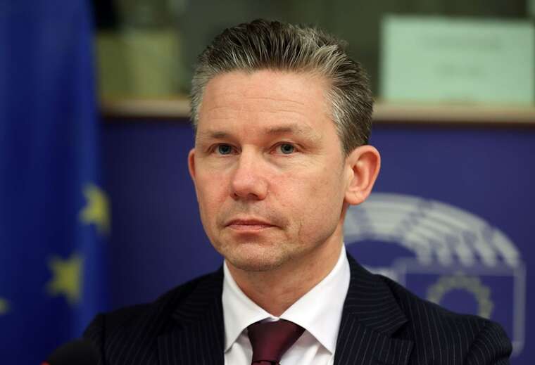 Швеція пригрозила силою у відповідь на порушення РФ повітряного простору