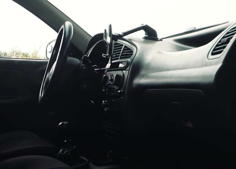 У Польщі хочуть зобов’язати авто на білоруських та українських номерах проходити техогляд