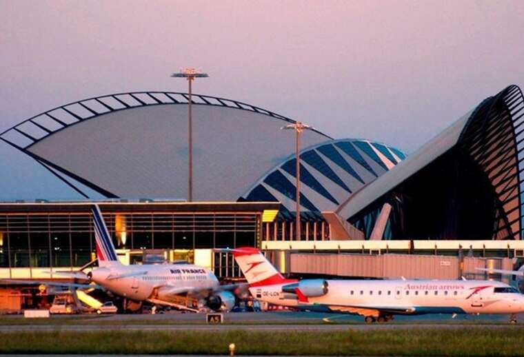 Unknown UAVs over a military base: France investigates the appearance of drones in Mourmelon-le-Grand