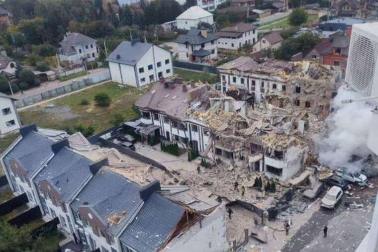 Кількість жертв зростає: У Києві вже троє загиблих внаслідок атаки