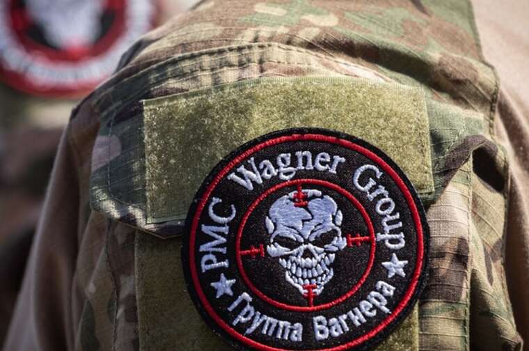 У Швеції фанат «Вагнера» пошкодив авто української родини з окупованого Маріуполя