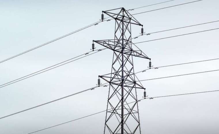 РФ атакувала енергетичну інфраструктуру Сумщини: місто Шостка знеструмлене