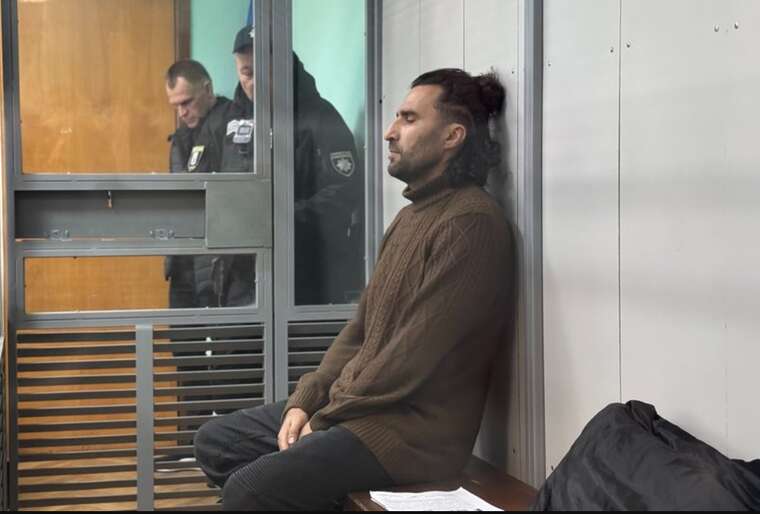 Олександр Хілик після побиття велосипедиста втік, нібито через хворобу дружини