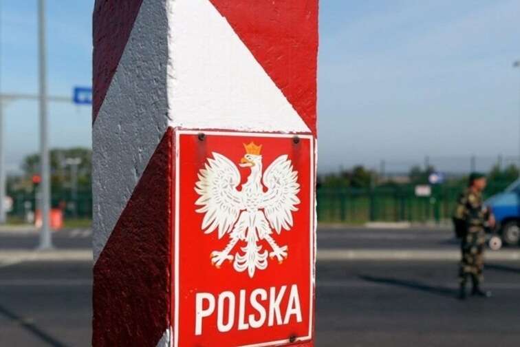 Електронна система митниці Польщі дала збій: пропуск вантажів обмежено