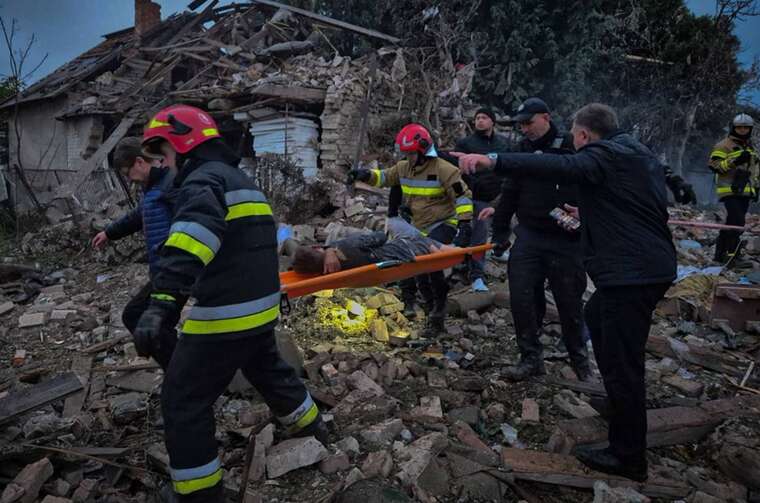 Масована атака на Львівщину: область атакували 78 дронів і 12 ракет