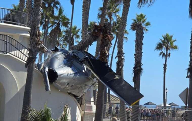 У Каліфорнії біля узбережжя під час фестивалю розбився гелікоптер: є поранені