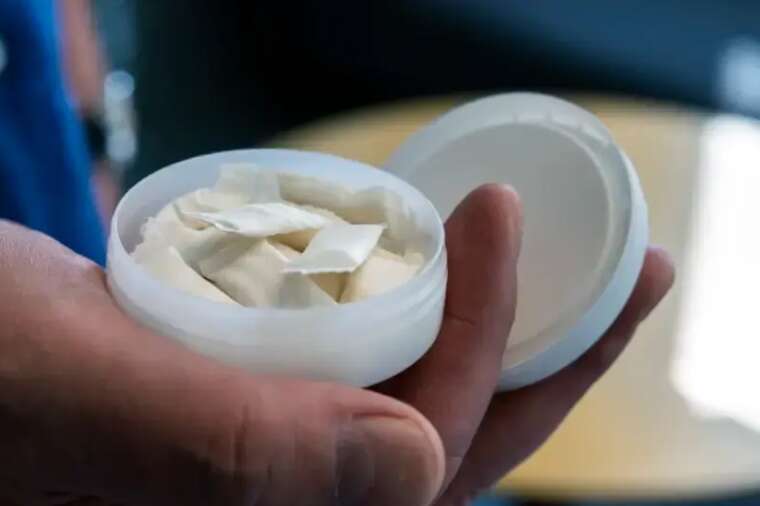 В Украине хотят полностью запретить никотиновые саше