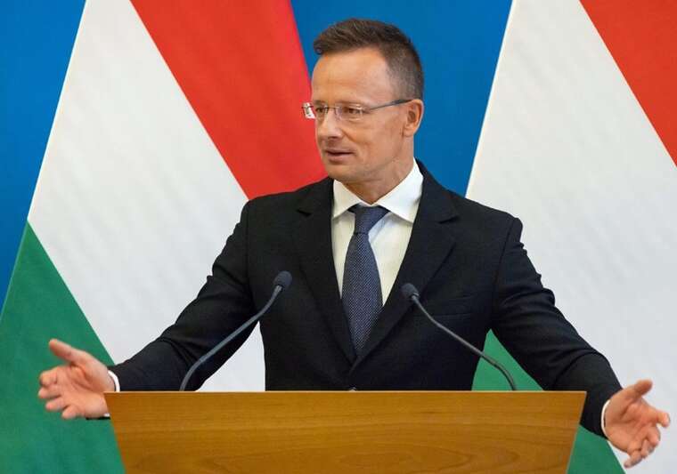 Сіярто: Сьогодні відбудеться телефонна розмова Лаврова й Рубіо напередодні зустрічі у Будапешті