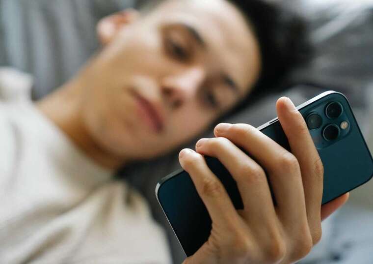 Нові сервіси дозволяють знаходити будь-який профіль у Tinder за фото