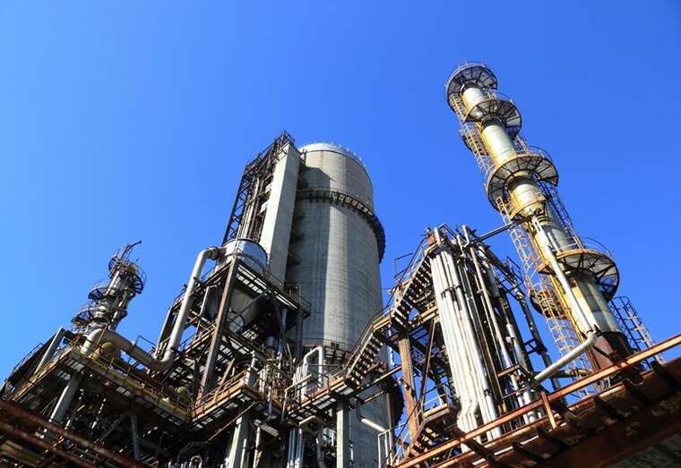 Reuters: Новокуйбишевський НПЗ у Росії припинив перероблювання нафти після удару українських дронів