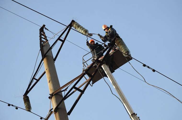 Міненерго: Ремонт електромереж у Чернігові заблоковано через постійні удари РФ