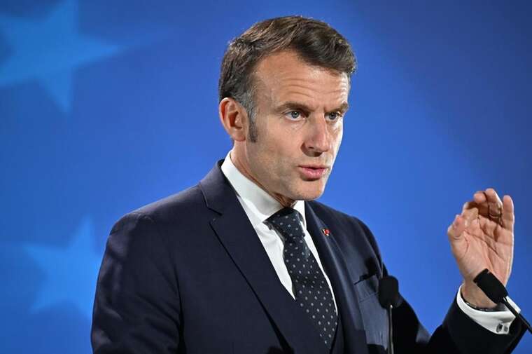 Negotiations on territorial concessions can only be conducted by Zelenskyy, - Macron