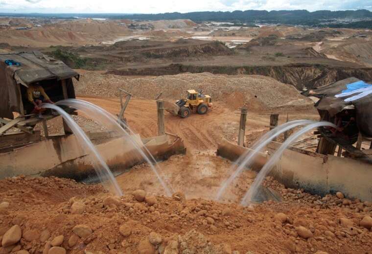 АМКУ визнав недійсними спецдозволи, куплені через змову на аукціонах надр