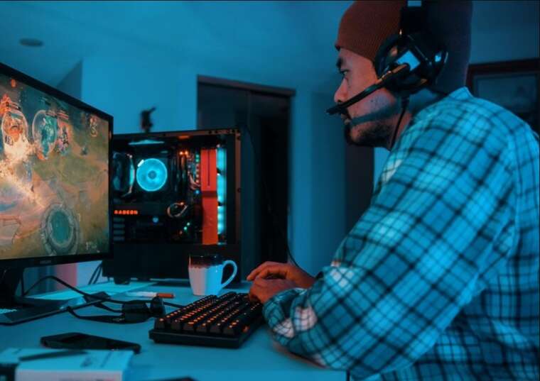 Крах ринку скінів у Counter-Strike 2: збитки сягають 2 мільярдів доларів