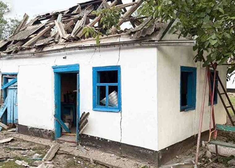 РФ атакувала Рівнопілля на Запоріжжі КАБами: Одна людина загинула, ще одна поранена