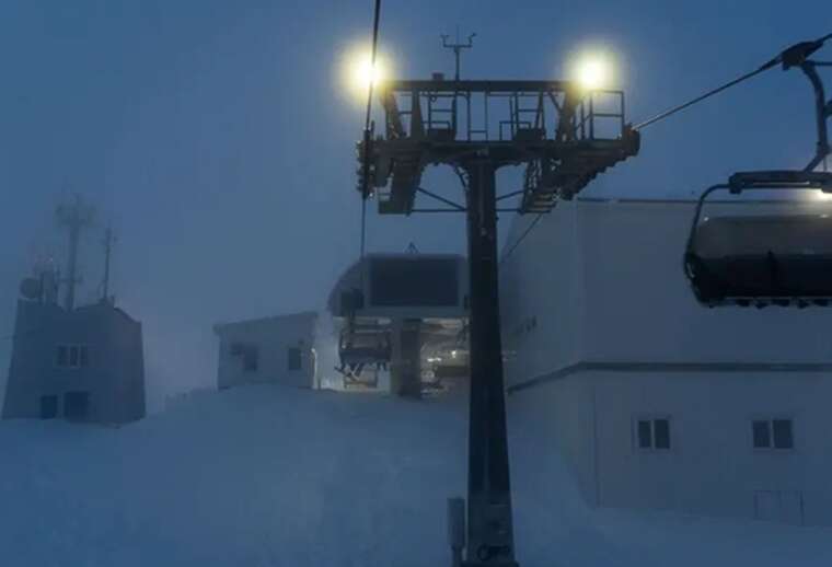 Масштабне відключення електрики на Сахаліні: світло зникло після обриву грозотросу між підстанціями