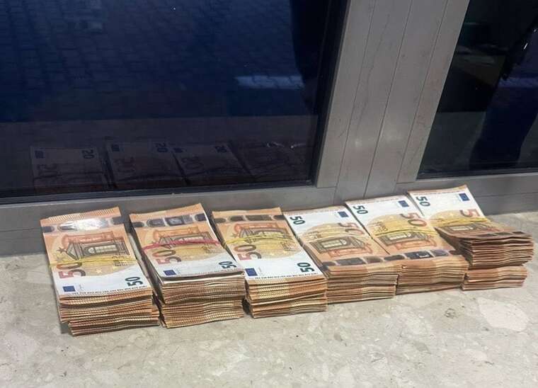 Lviv Customs discovered undeclared cash amounting to over 2 million euros