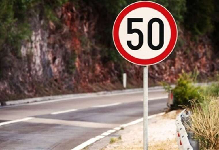 С 1 ноября в Украине действуют ограничения скорости в городах