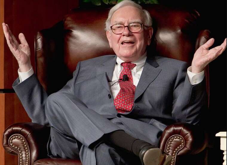 Воррен Баффет накопичив рекордні 382 мільярди доларів готівкою, очікуючи вигідних покупок