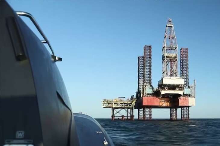 ВМС України атакували бурову установку "Сиваш": Знищено техніку та ПТРК елітного спецпідрозділу РФ