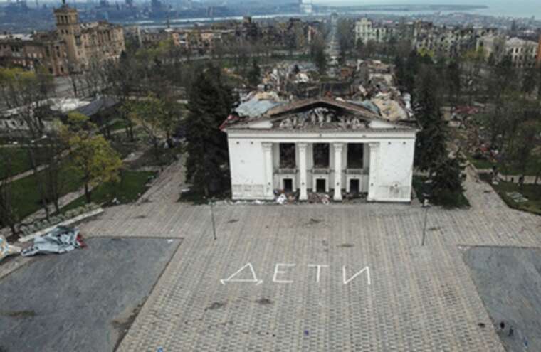 Блюзнірство і приховування злочину: Реакція України на "відновлення" театру в Маріуполі