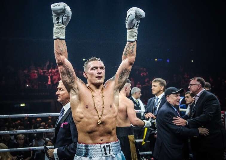 Заробив 214 мільйонів доларів: Олександр Усик увійшов до п’ятірки найбагатших боксерів світу