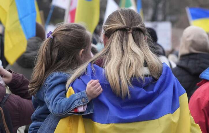 Bloomberg: В Польше все чаще фиксируют преступления и предубеждения против украинских беженцев