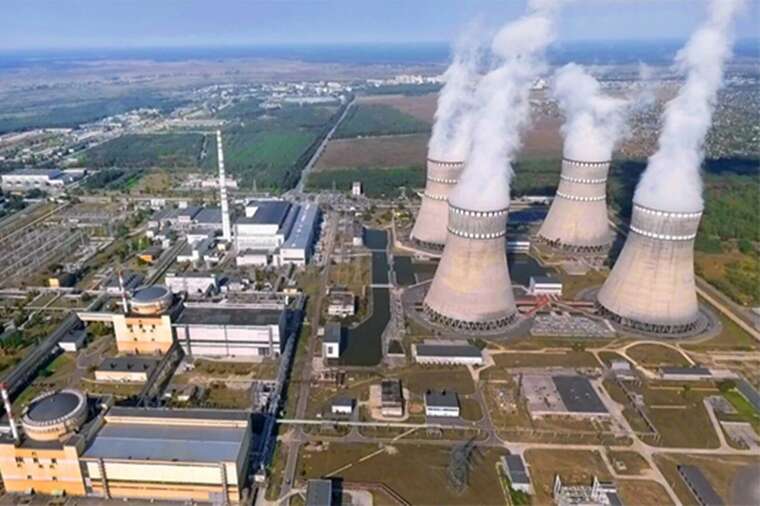 Через російські удари Хмельницька та Рівненська АЕС знизили виробництво електроенергії — МАГАТЕ