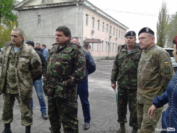 Волинянка відібрала житло чоловіка, поки той був на війні. ФОТО Волинянка відібрала житло чоловіка, поки той був на війні. ФОТО