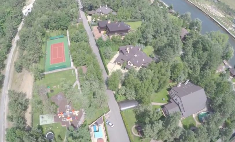 14 тенісний корт на лісгоспі