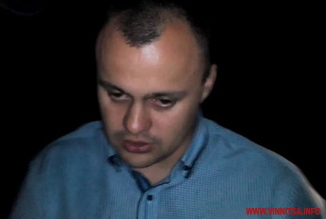 Винница.info: Працівника поліції Вінниці впіймали п’яним за кермом. Чоловік тричі кущами тікав від патрульних Винница.info: Працівника поліції Вінниці впіймали п’яним за кермом. Чоловік тричі кущами тікав від патрульних