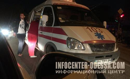 Грузина, устроившего аварию в Одессе, отбили у полиции его земляки dqxikeidqxidqeant