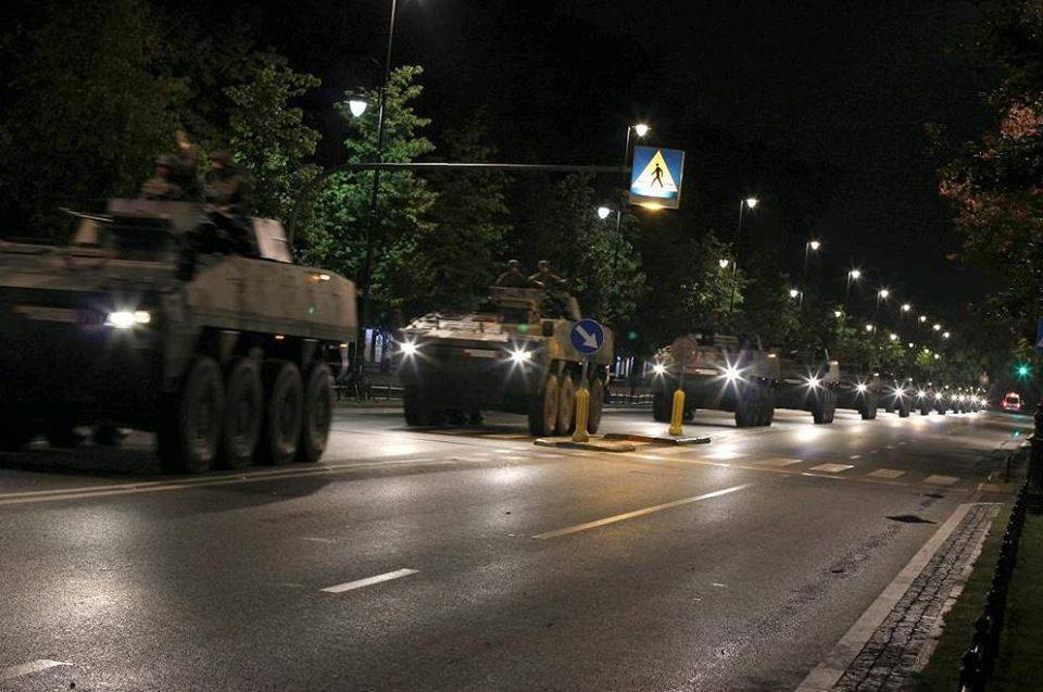 1919653_362463620569483_4127251048097563193_n dqxikeidqxidqeant